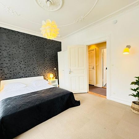 Aday - Villa Firenze - 2 Bedrooms Bright Apartment オールボー エクステリア 写真
