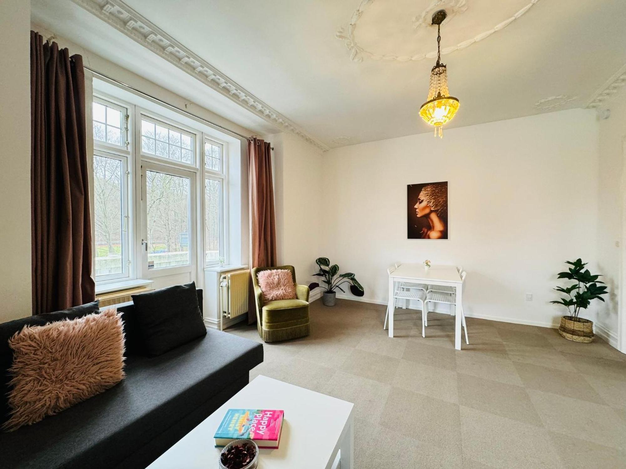 Aday - Villa Firenze - 2 Bedrooms Bright Apartment オールボー エクステリア 写真